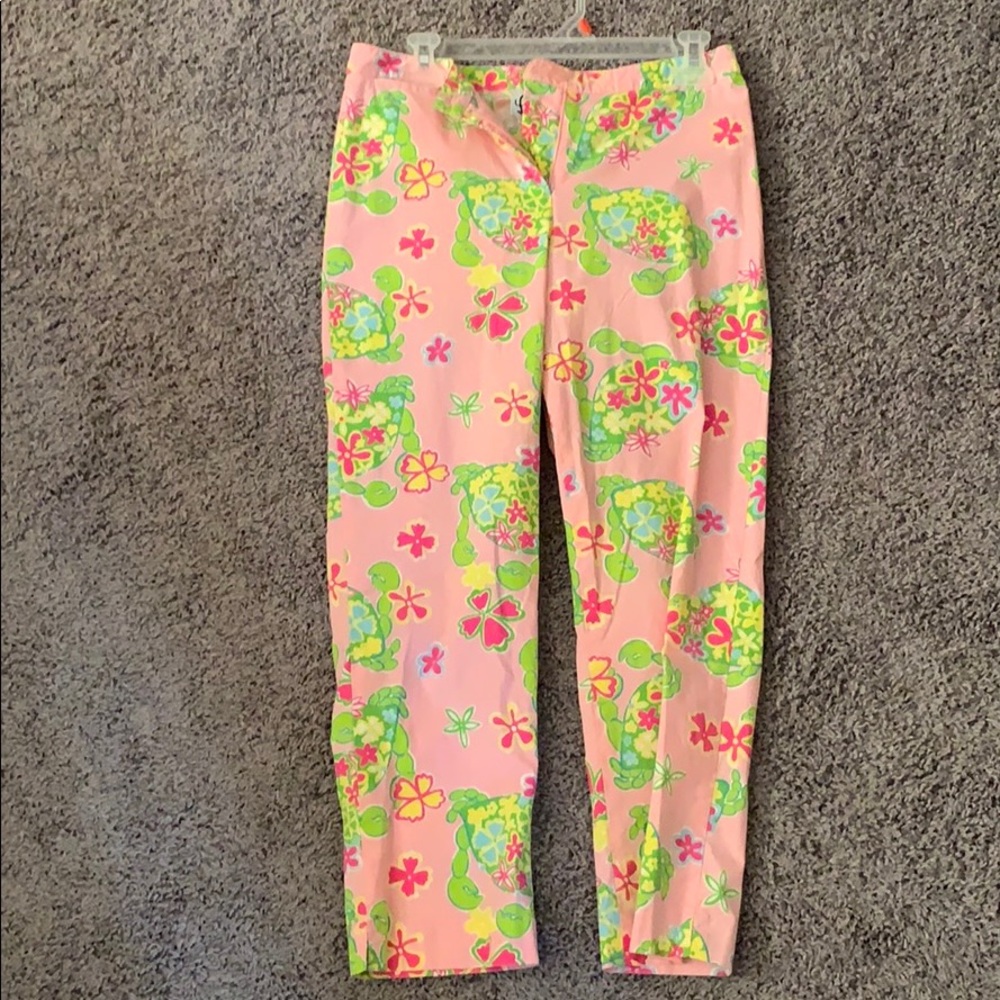Lilly Pulitzer size 4 capris 😻🥰